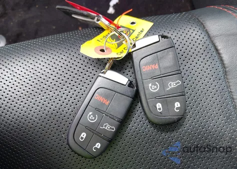 2017 Dodge Durango R/T Awd из США, поврежденный, VIN 1C4SDJCT8HC623482